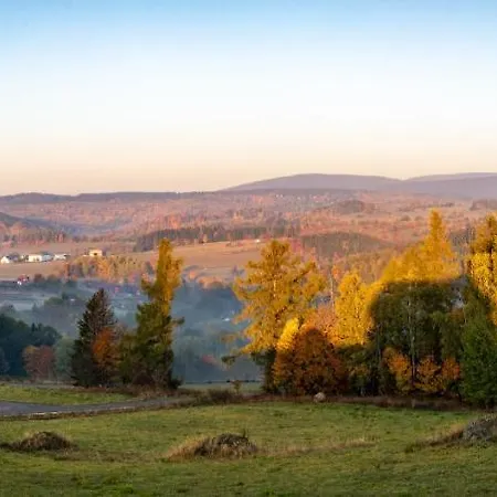 Orman Evi Tlusty Svist Vaclavov u Bruntalu