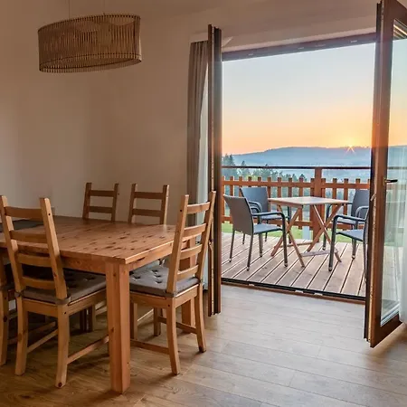 Tlusty Svist Orman Evi