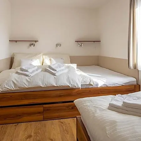 Tlusty Svist Lodge *